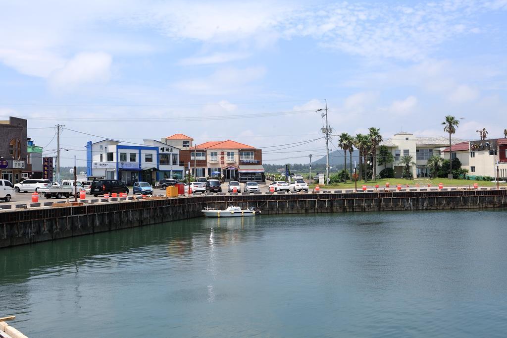 Haevichi Elmar Guesthouse Seogwipo Luaran gambar
