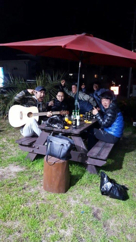 Haevichi Elmar Guesthouse Seogwipo Luaran gambar