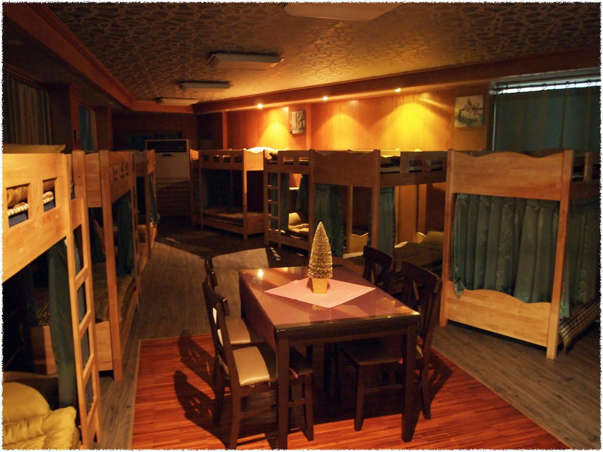 Haevichi Elmar Guesthouse Seogwipo Luaran gambar